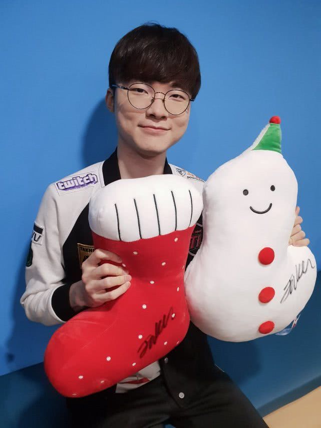 SKT带队取胜!,Ming重要时刻大比分获胜气势如虹延续 SKT带队取胜!,Ming重要时刻大比分获胜气势如虹延续